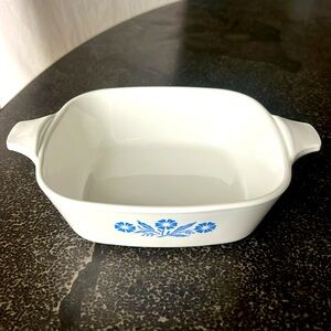Vintage CorningWare corn flower white w/blue petite pan baking dish 7” w/handles